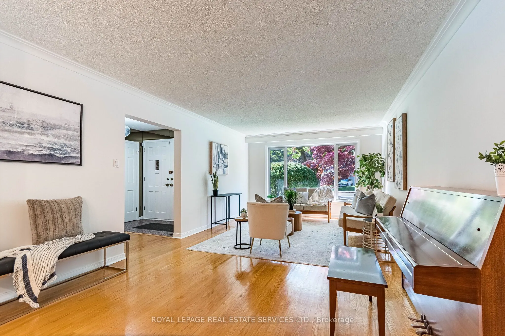 213 The Kingsway