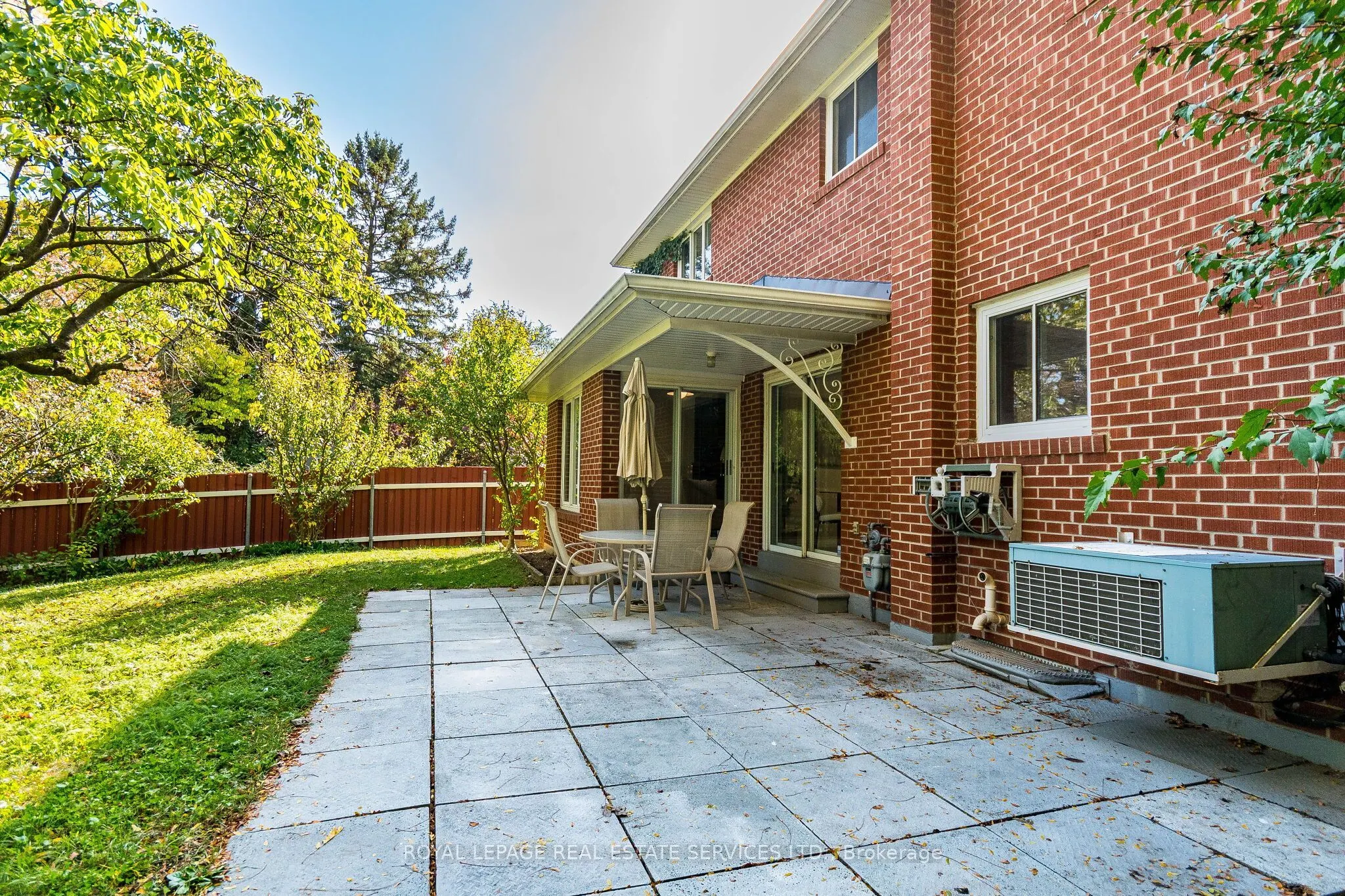 213 The Kingsway