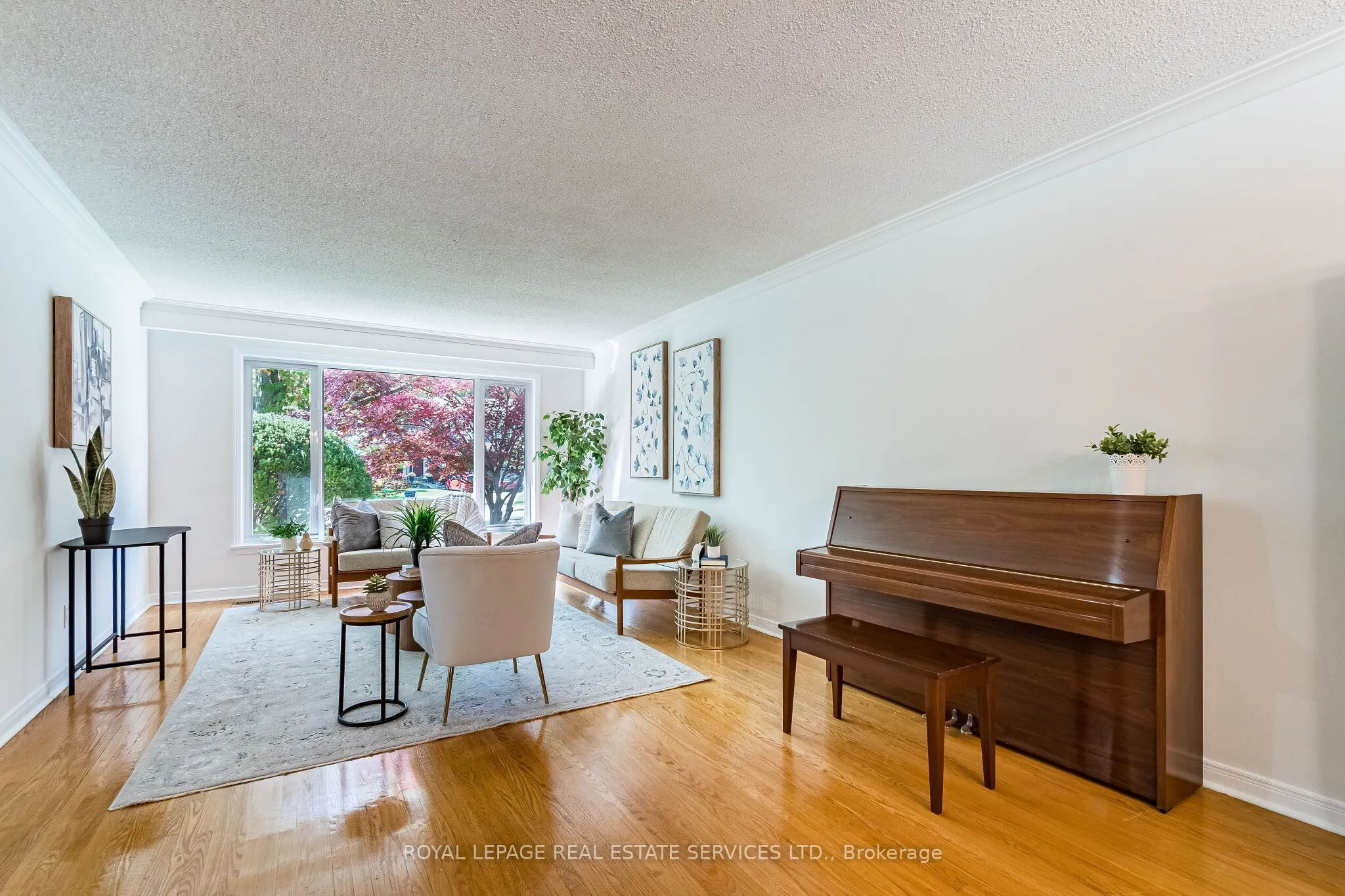213 The Kingsway