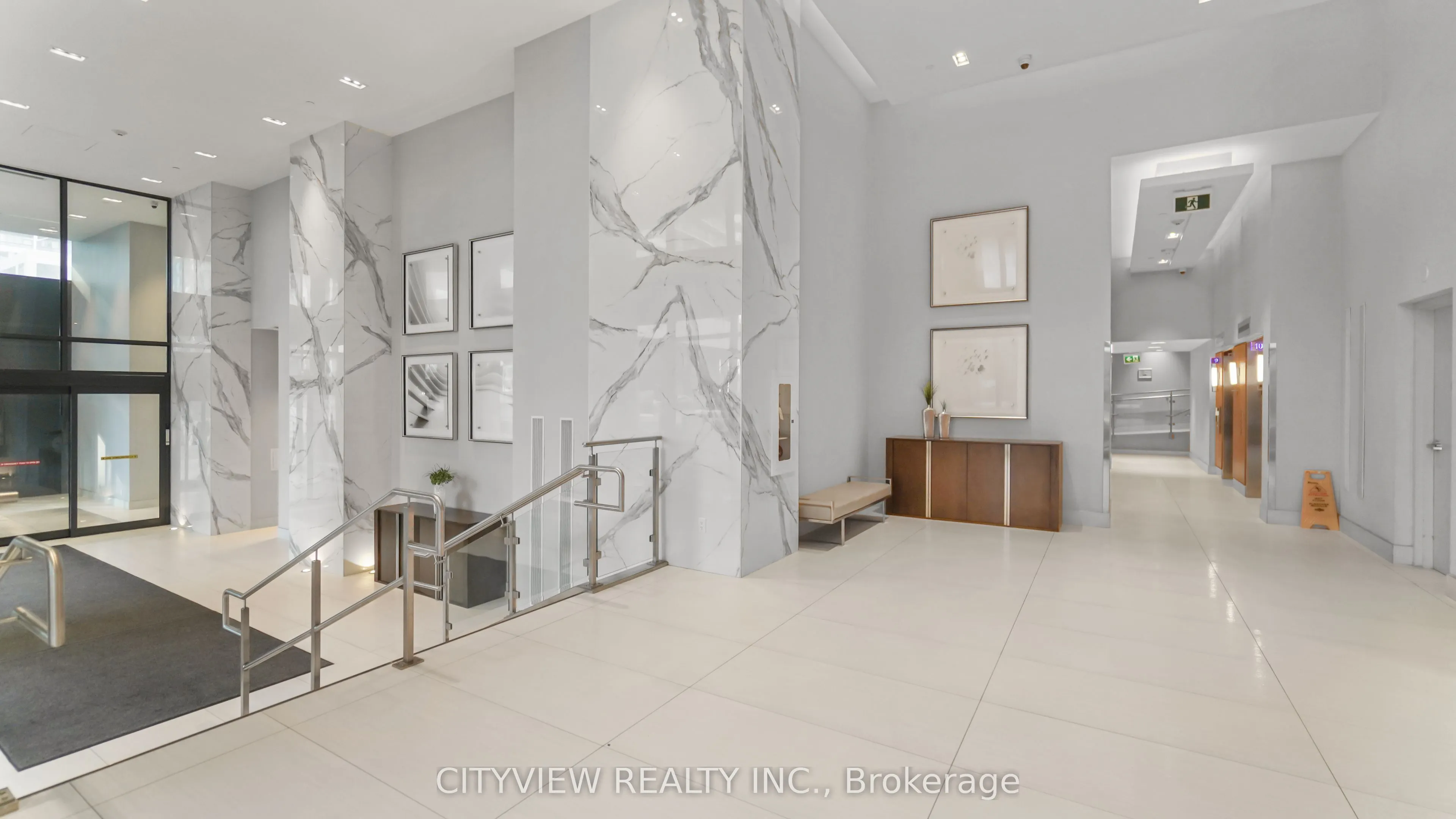 20 shore breeze Drive #2508