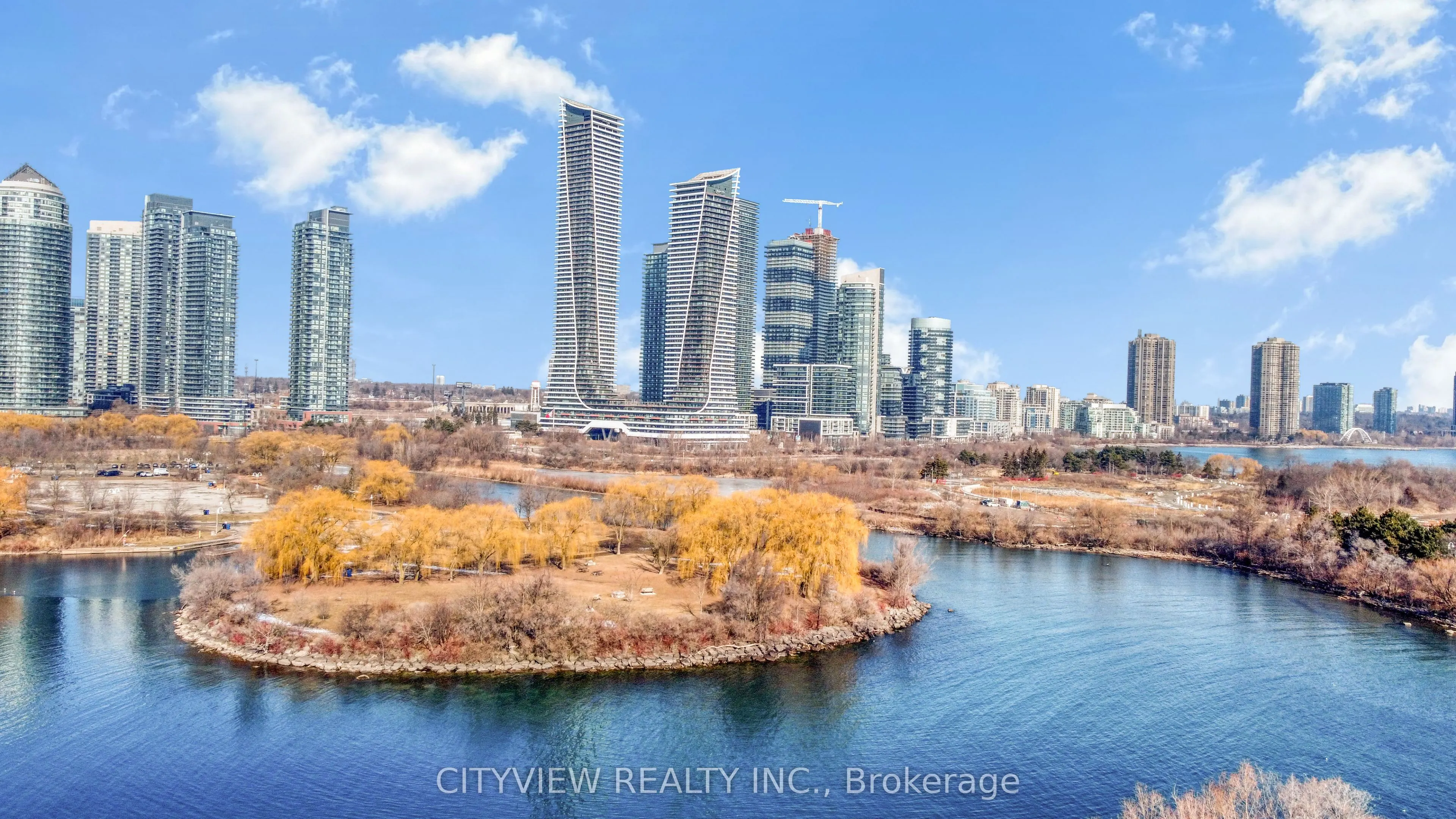 20 shore breeze Drive #2508