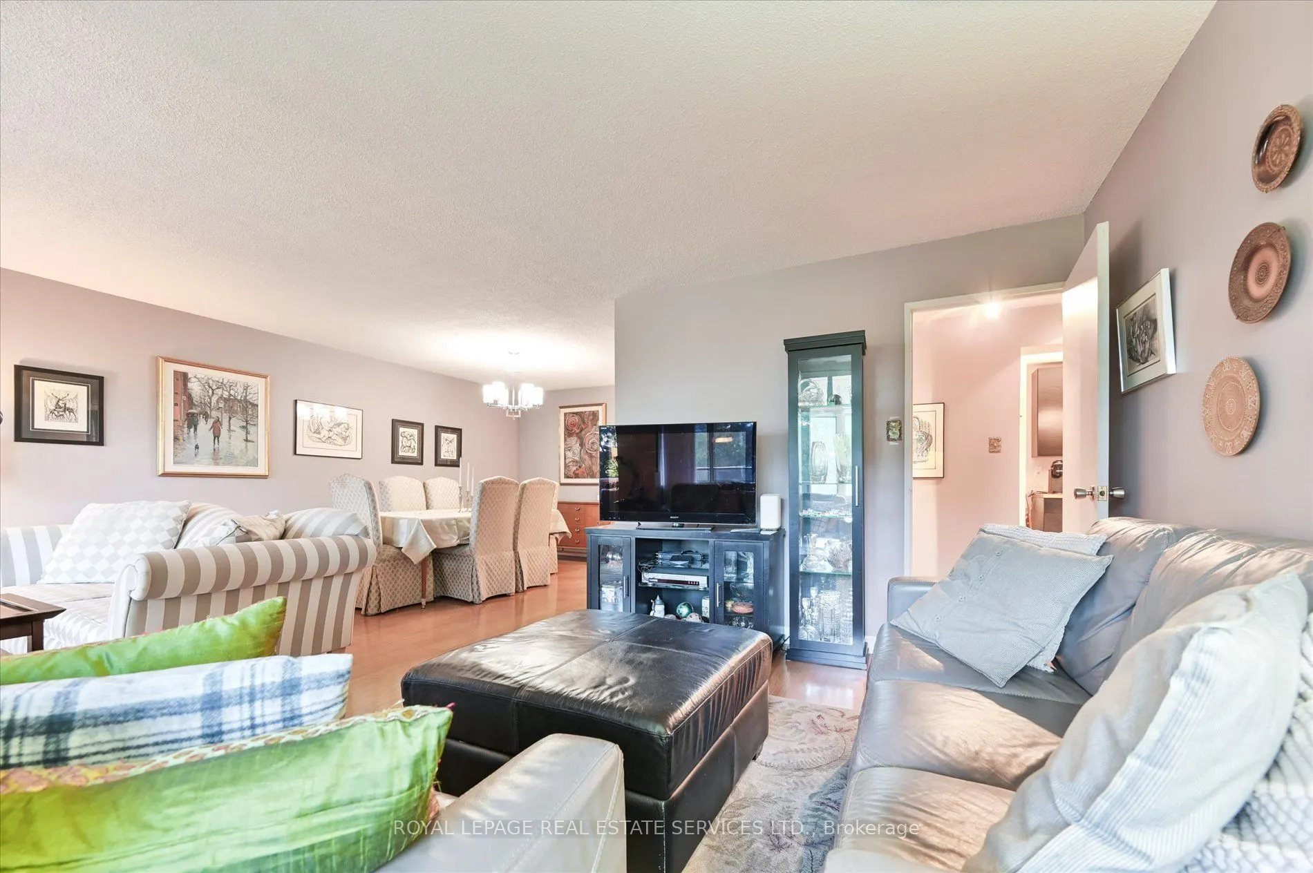 3100 Kirwin Avenue #301