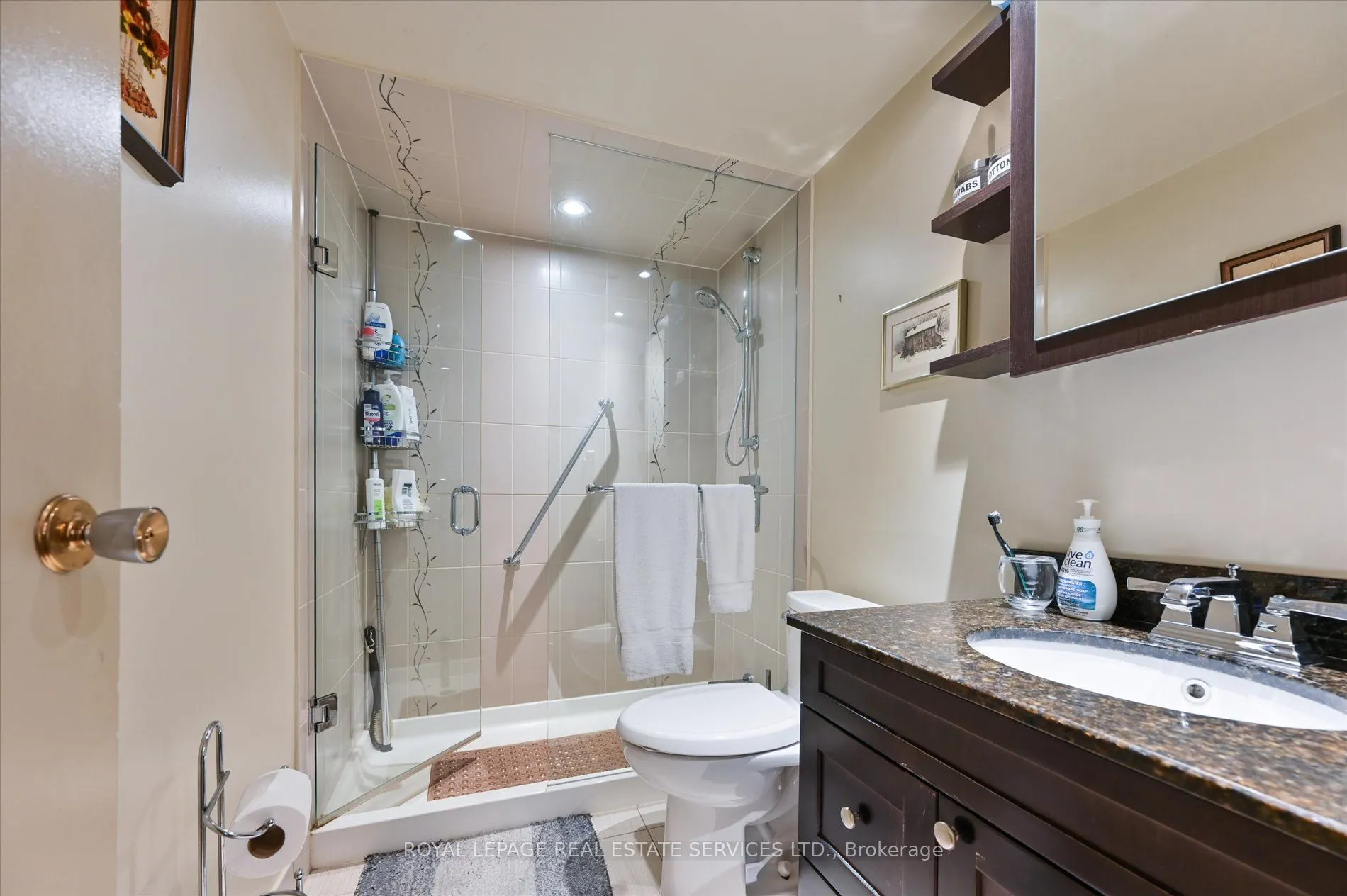 3100 Kirwin Avenue #301