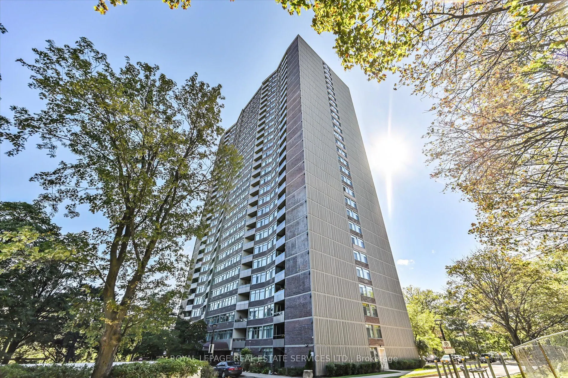 3100 Kirwin Avenue #301