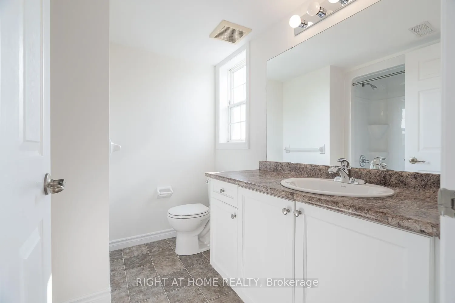 1471 Maple Avenue #302