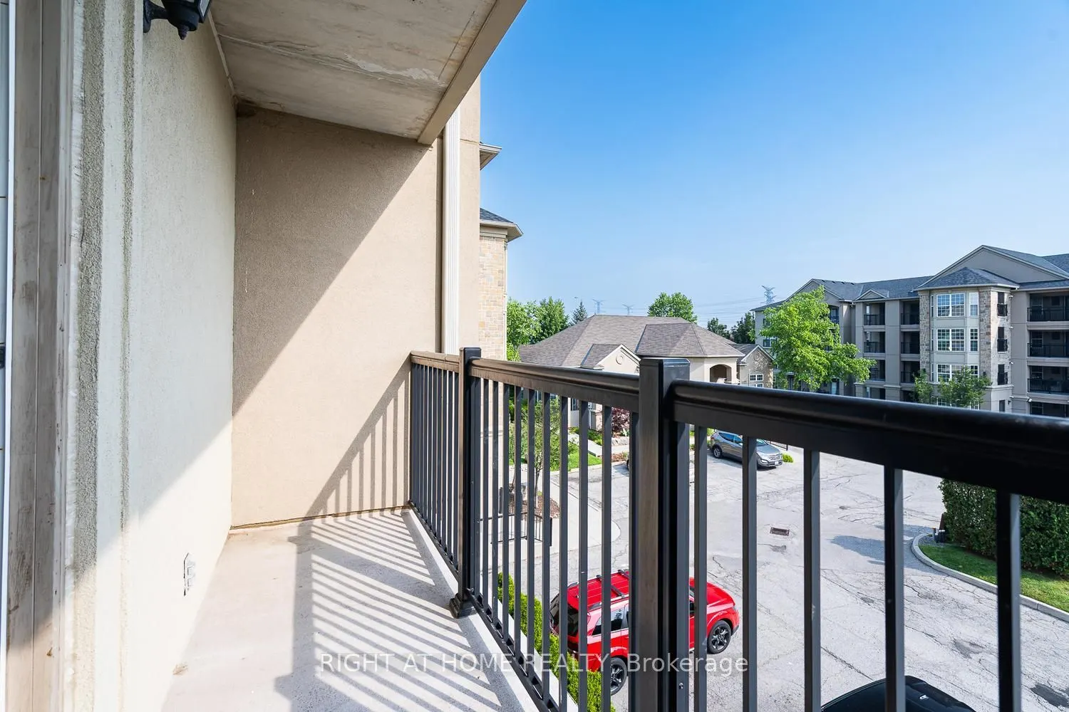 1471 Maple Avenue #302