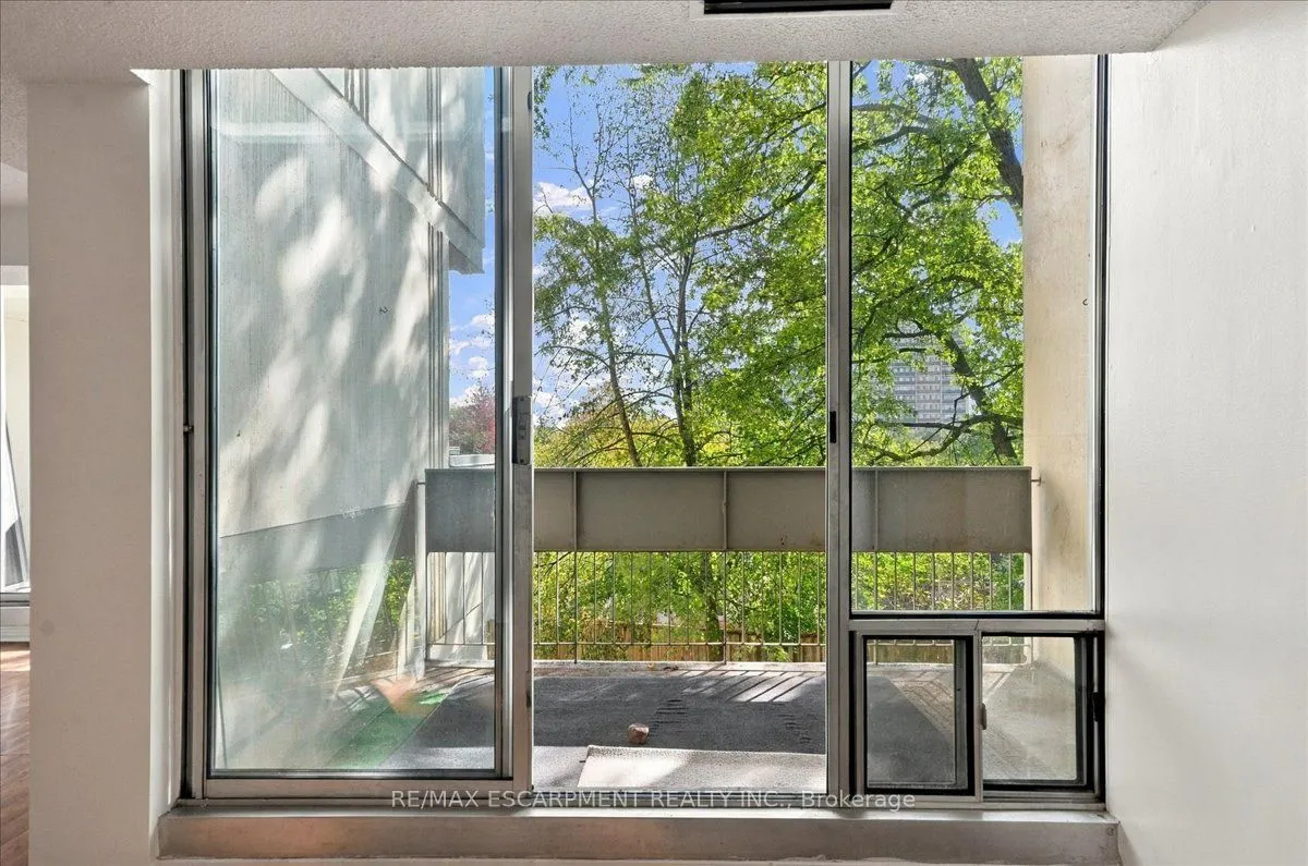1300 Marlborough Court #322