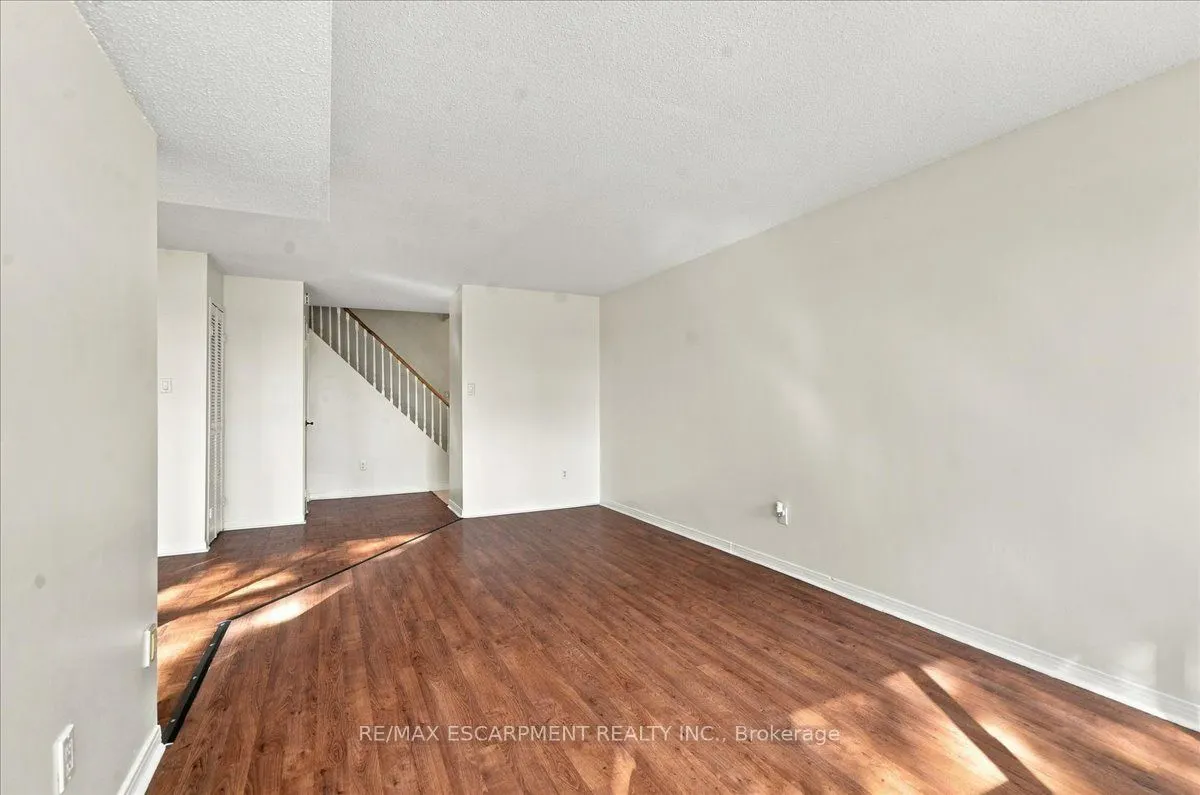 1300 Marlborough Court #322