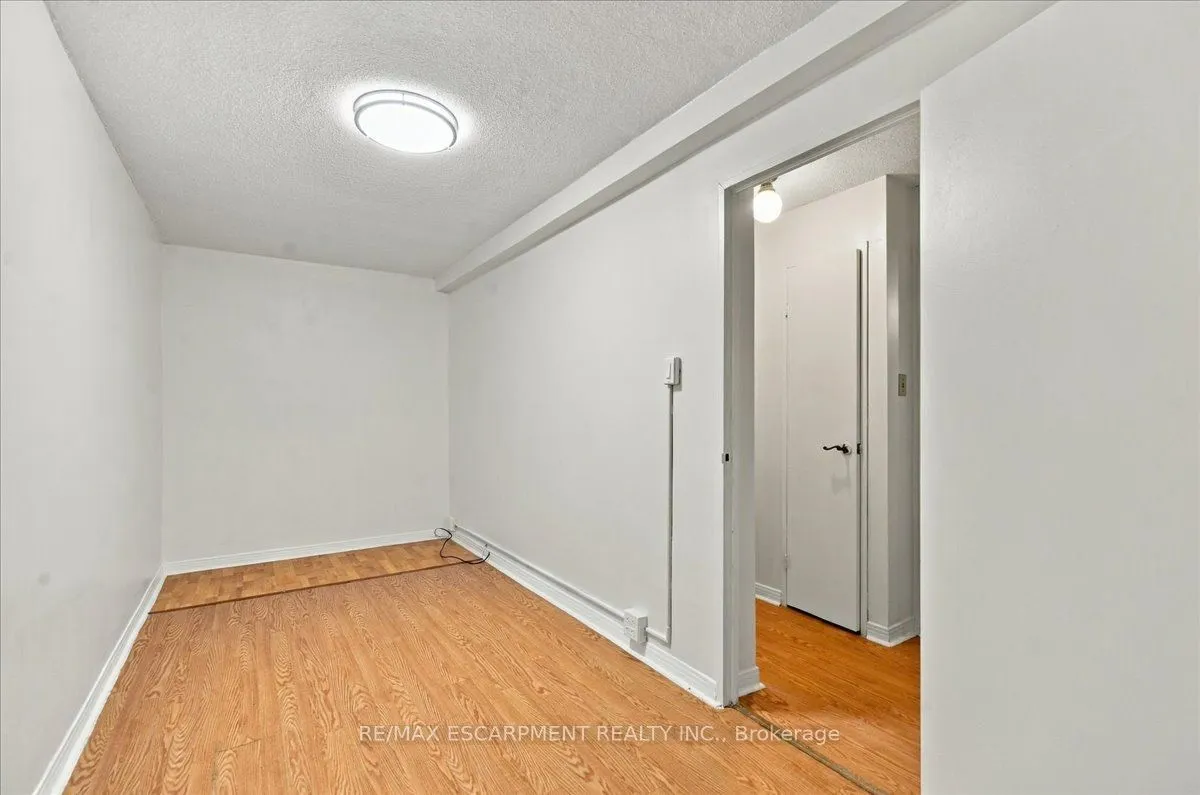 1300 Marlborough Court #322