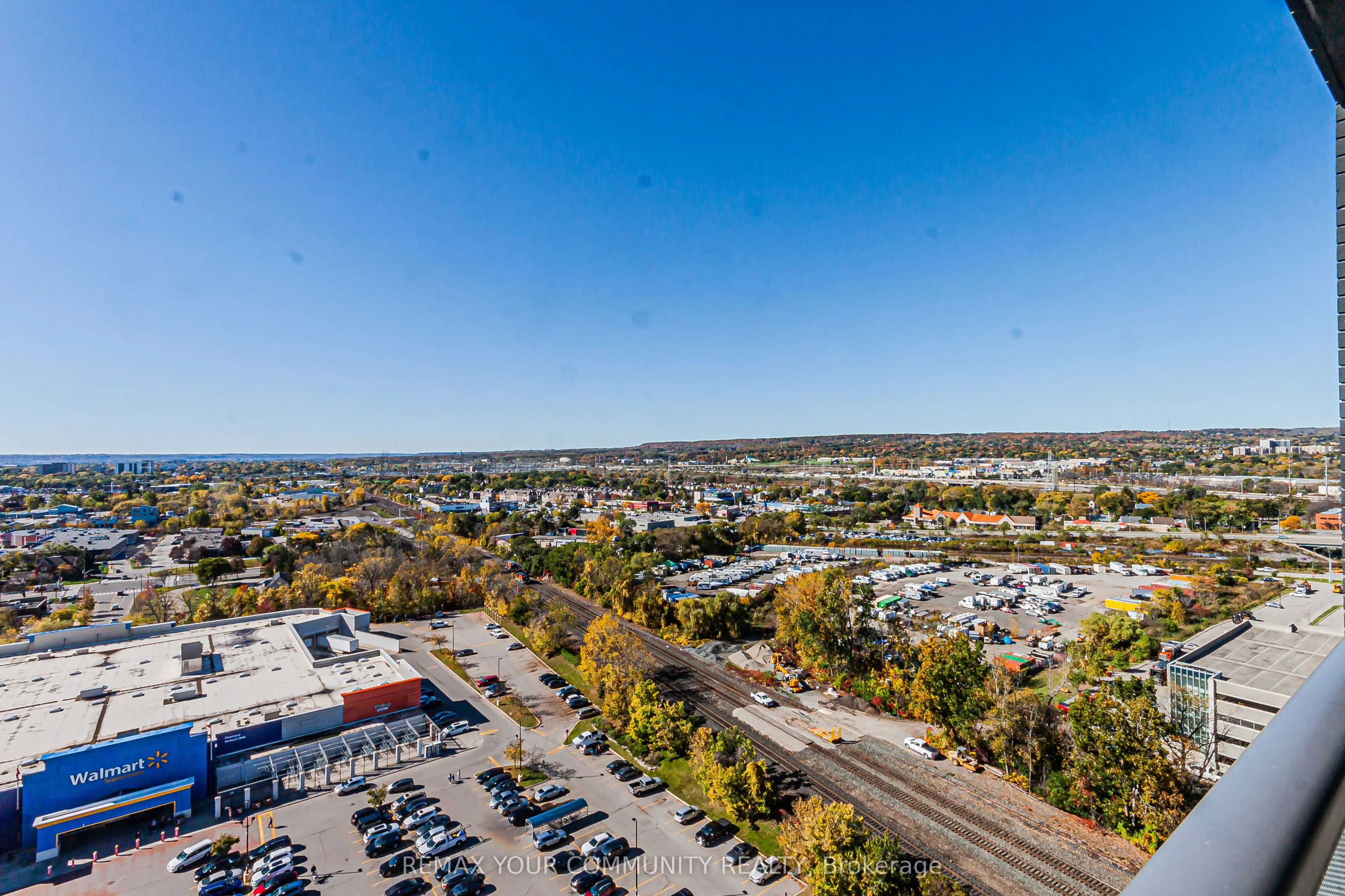 2081 Fairview Street #1806