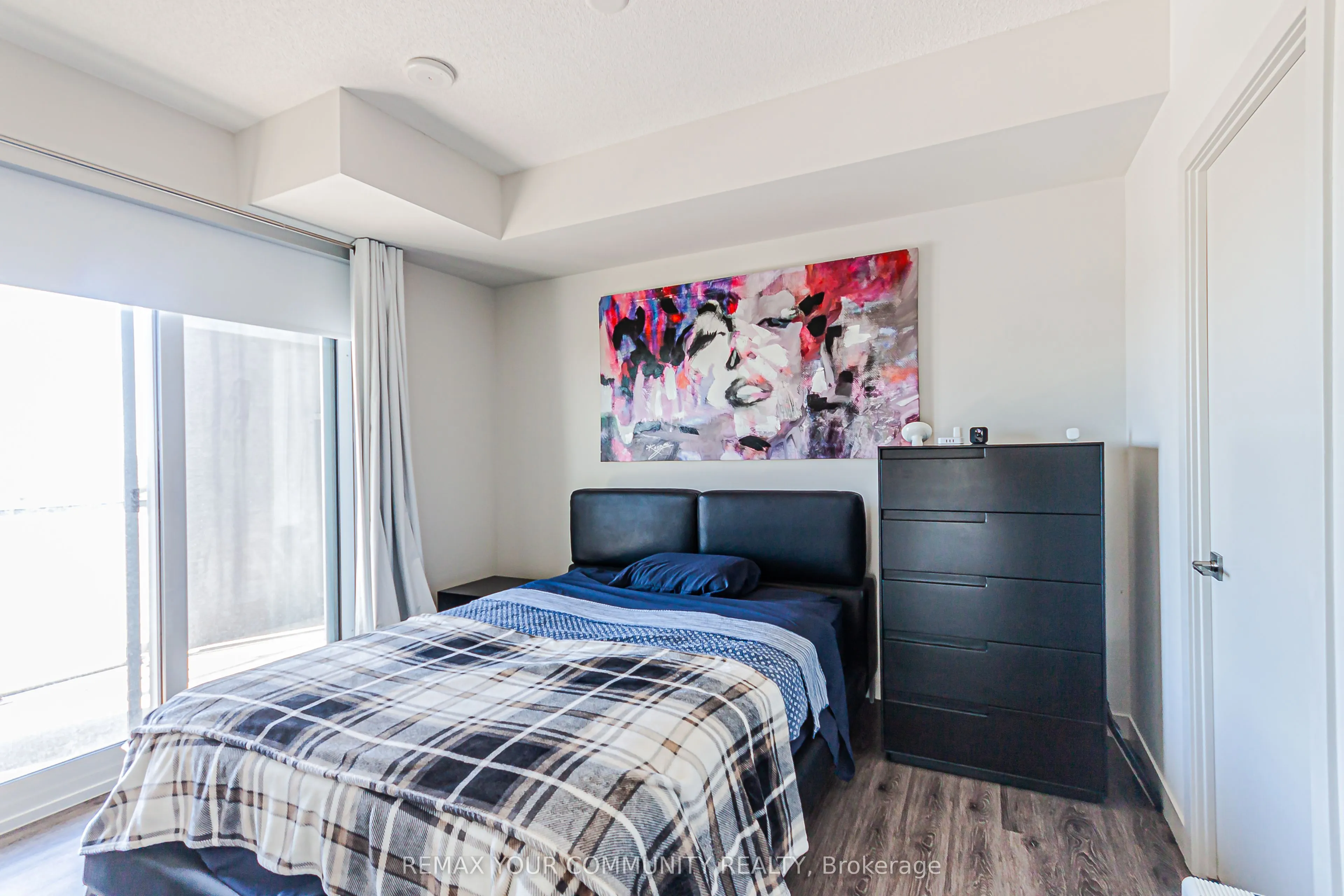 2081 Fairview Street #1806