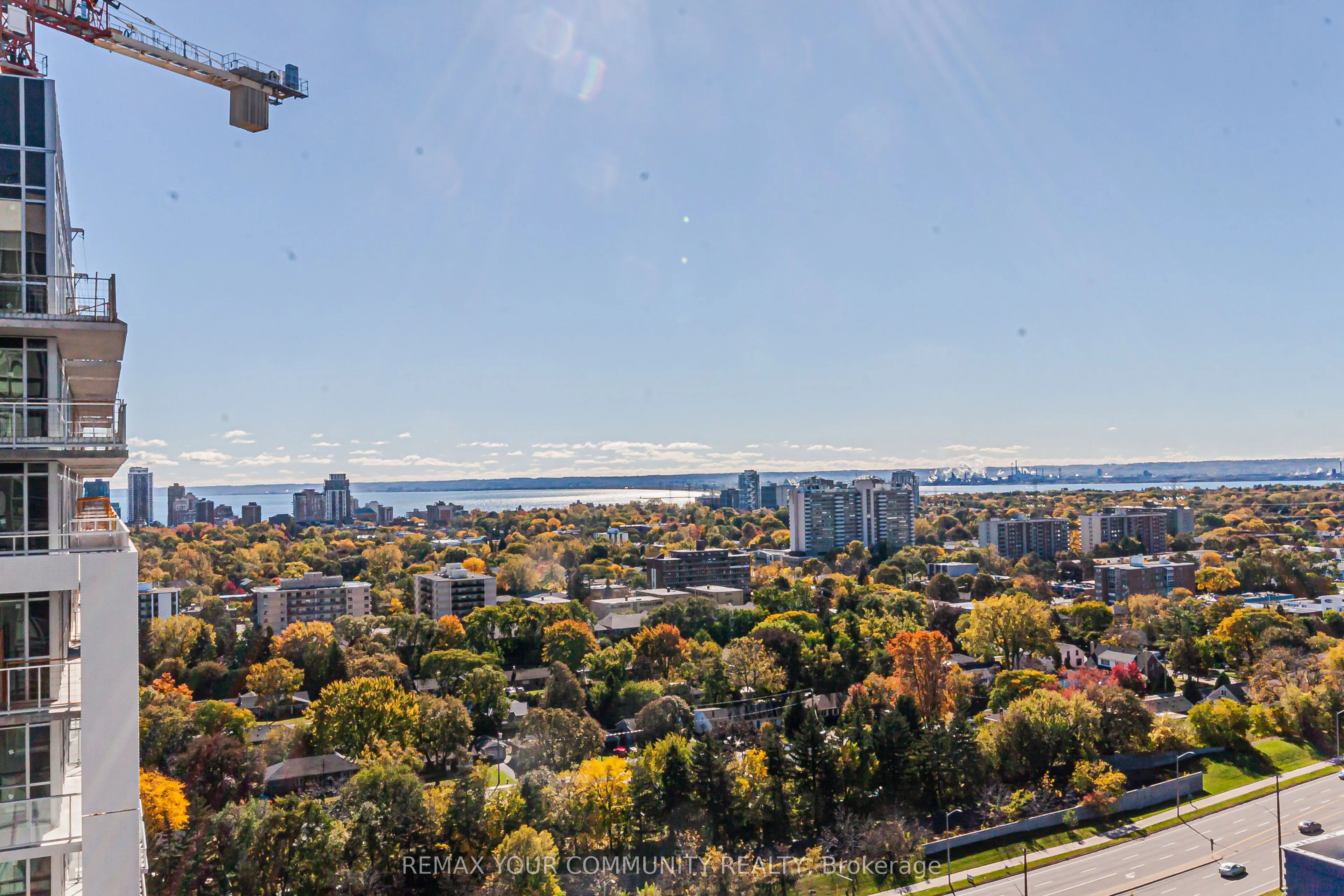 2081 Fairview Street #1806