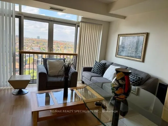 200 Burnhamthorpe Road E #1502