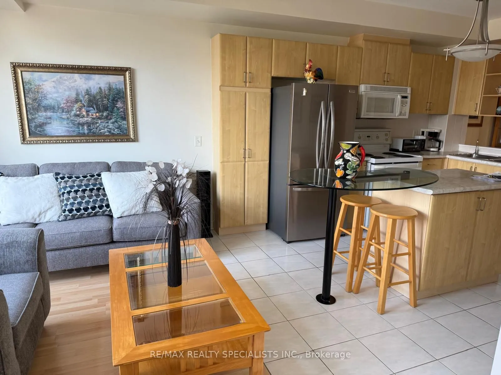 200 Burnhamthorpe Road E #1502