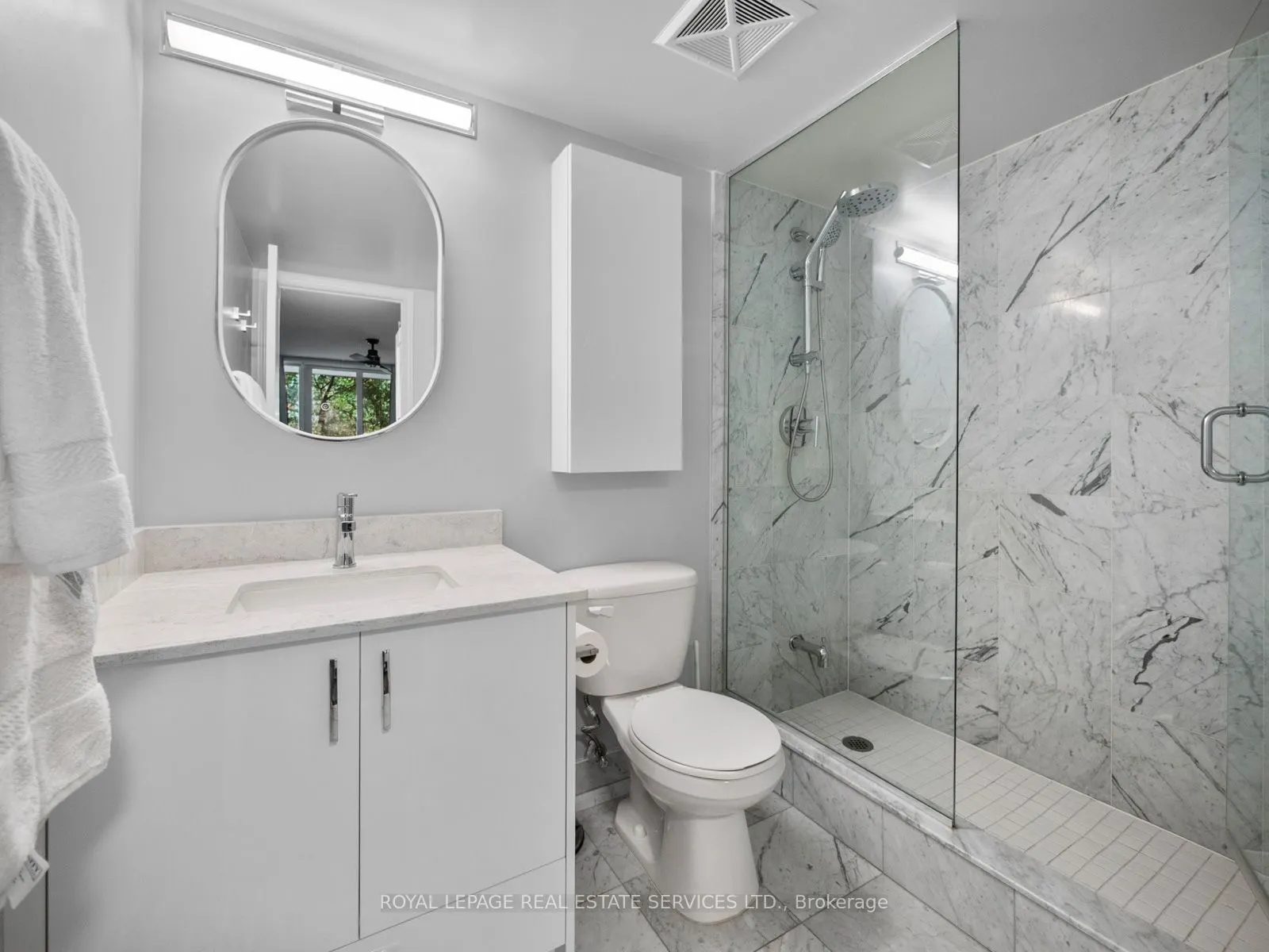 2230 Lake Shore Boulevard W #108
