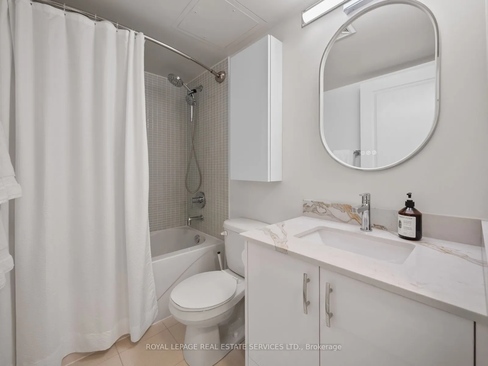 2230 Lake Shore Boulevard W #108
