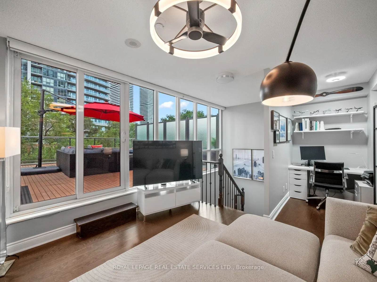 2230 Lake Shore Boulevard W #108