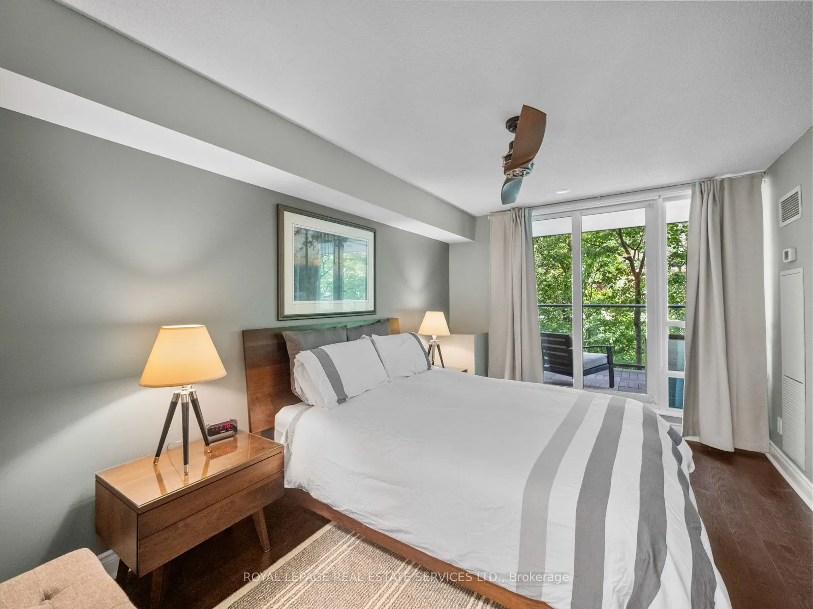2230 Lake Shore Boulevard W #108