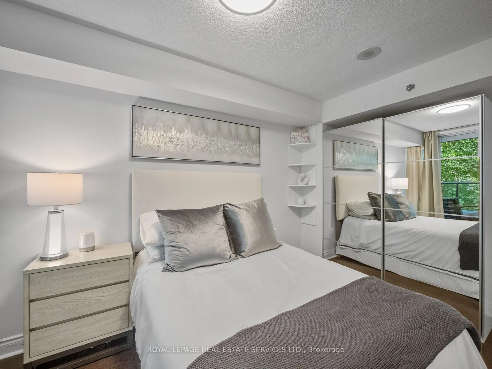 2230 Lake Shore Boulevard W #108
