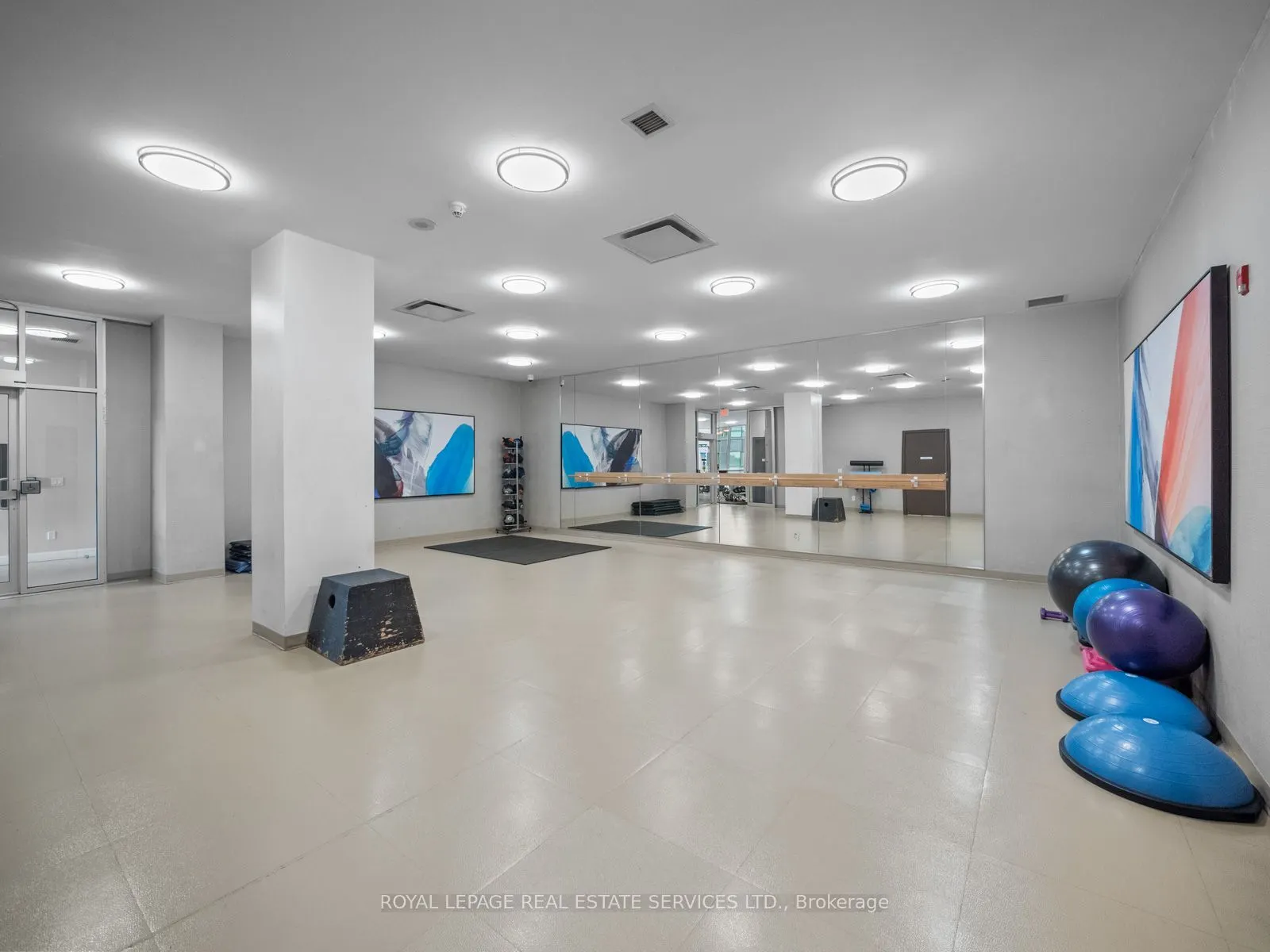 2230 Lake Shore Boulevard W #108