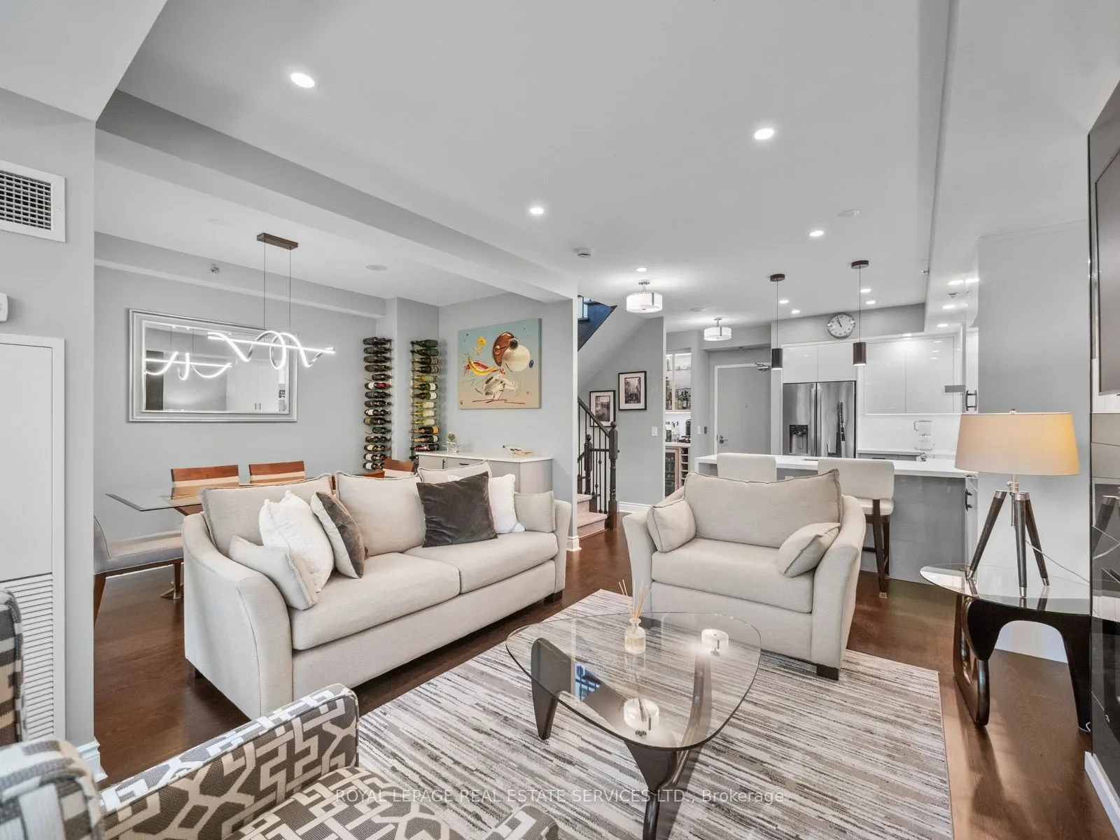 2230 Lake Shore Boulevard W #108