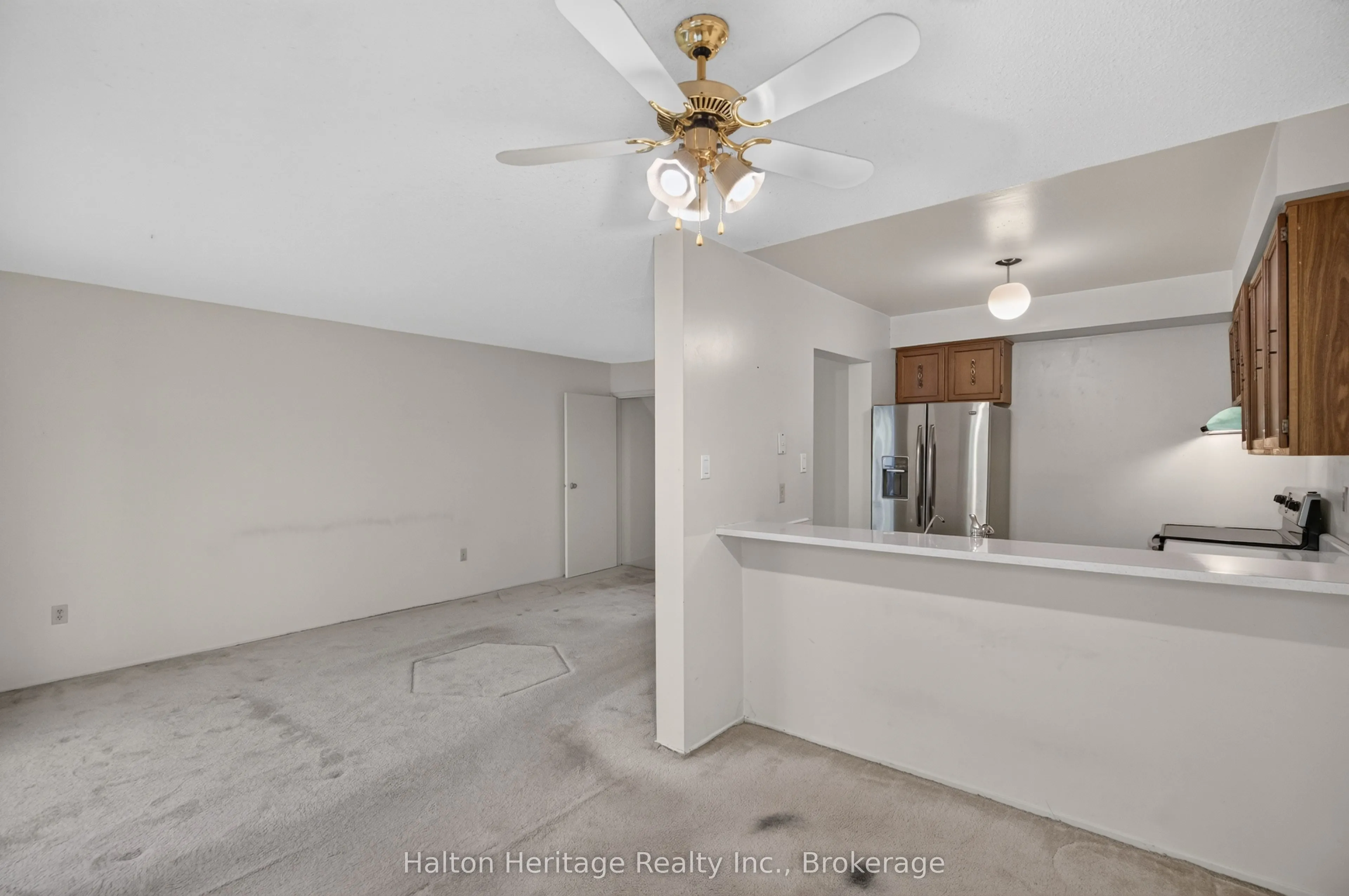 1556 Lancaster Drive #74