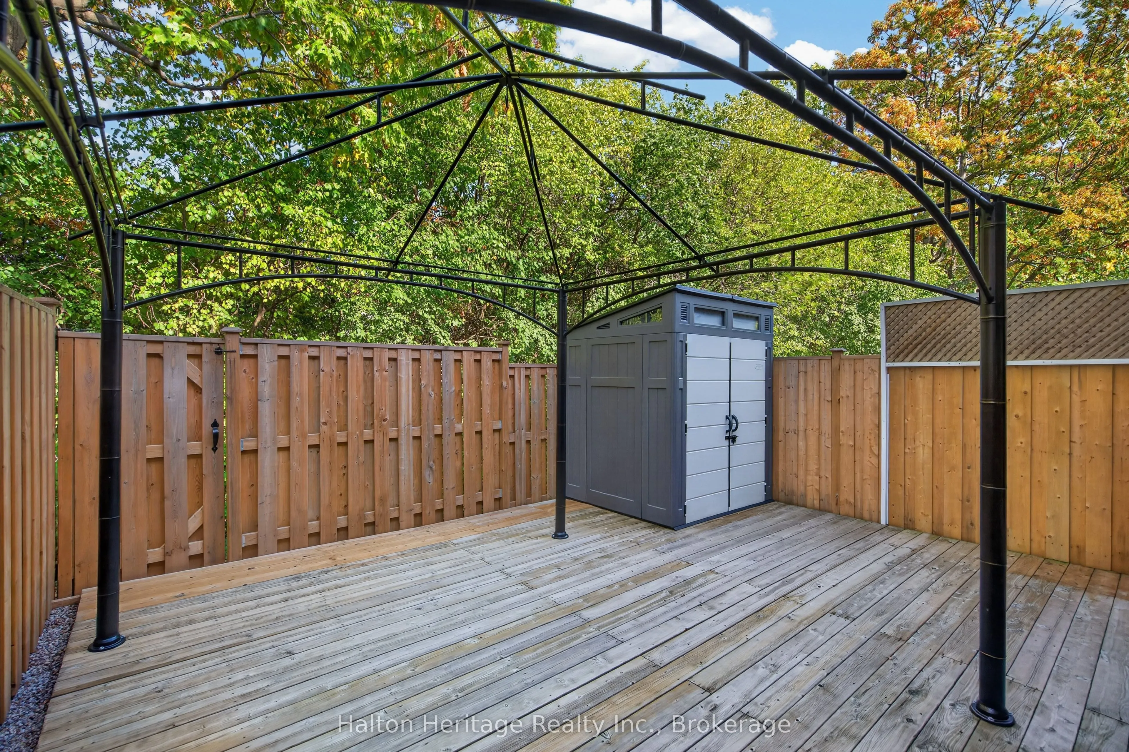 1556 Lancaster Drive #74