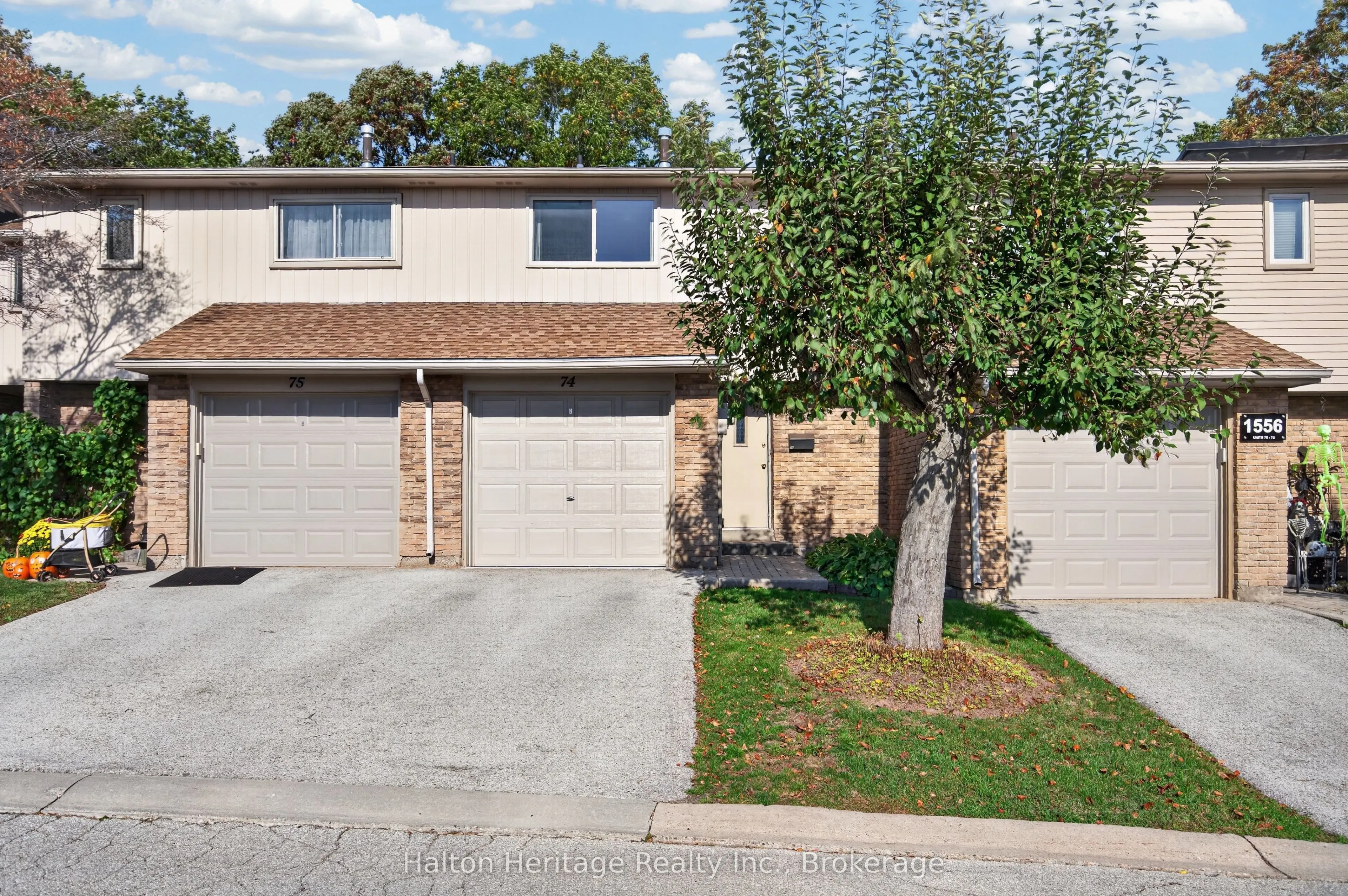 1556 Lancaster Drive #74