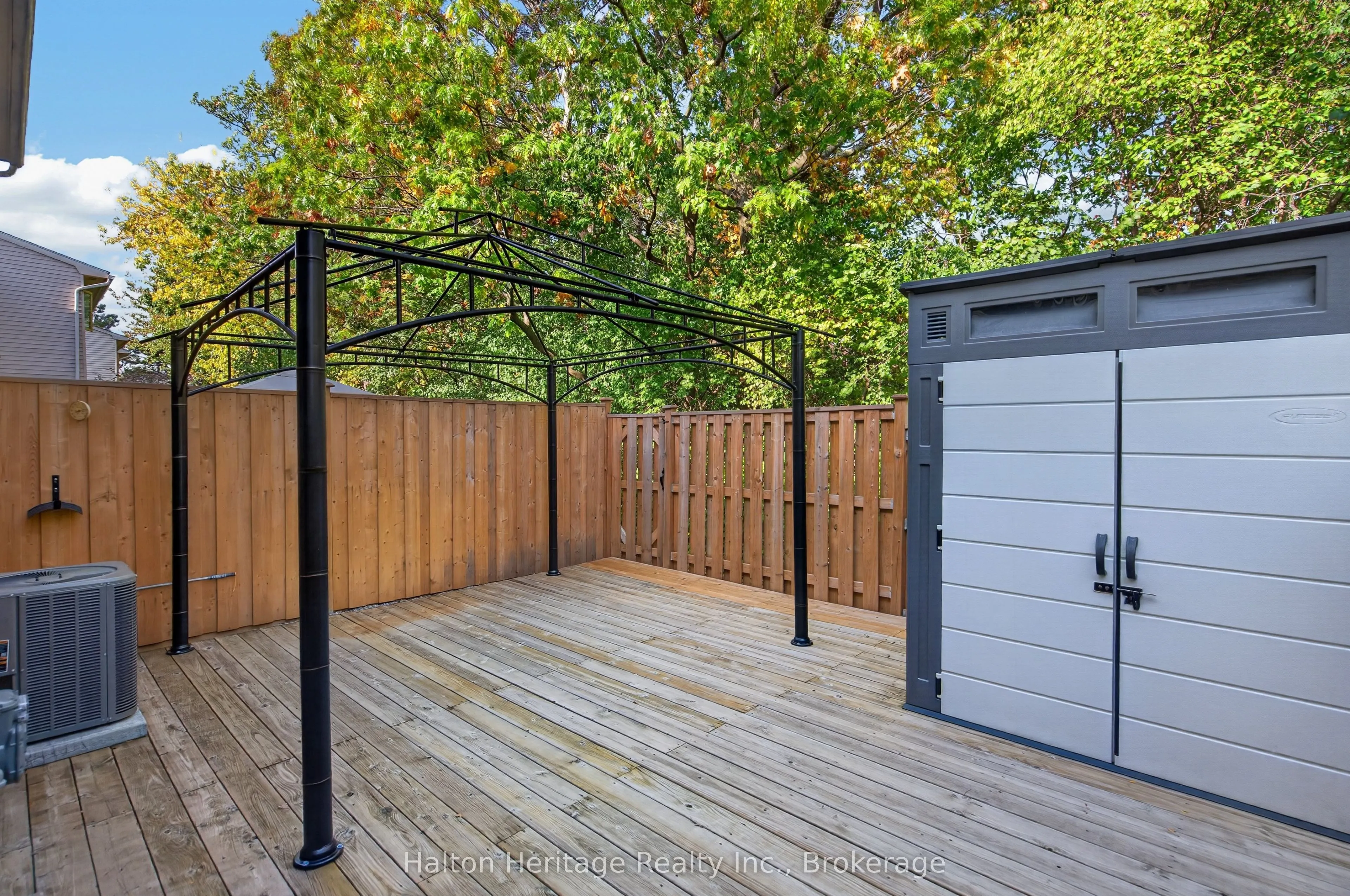 1556 Lancaster Drive #74