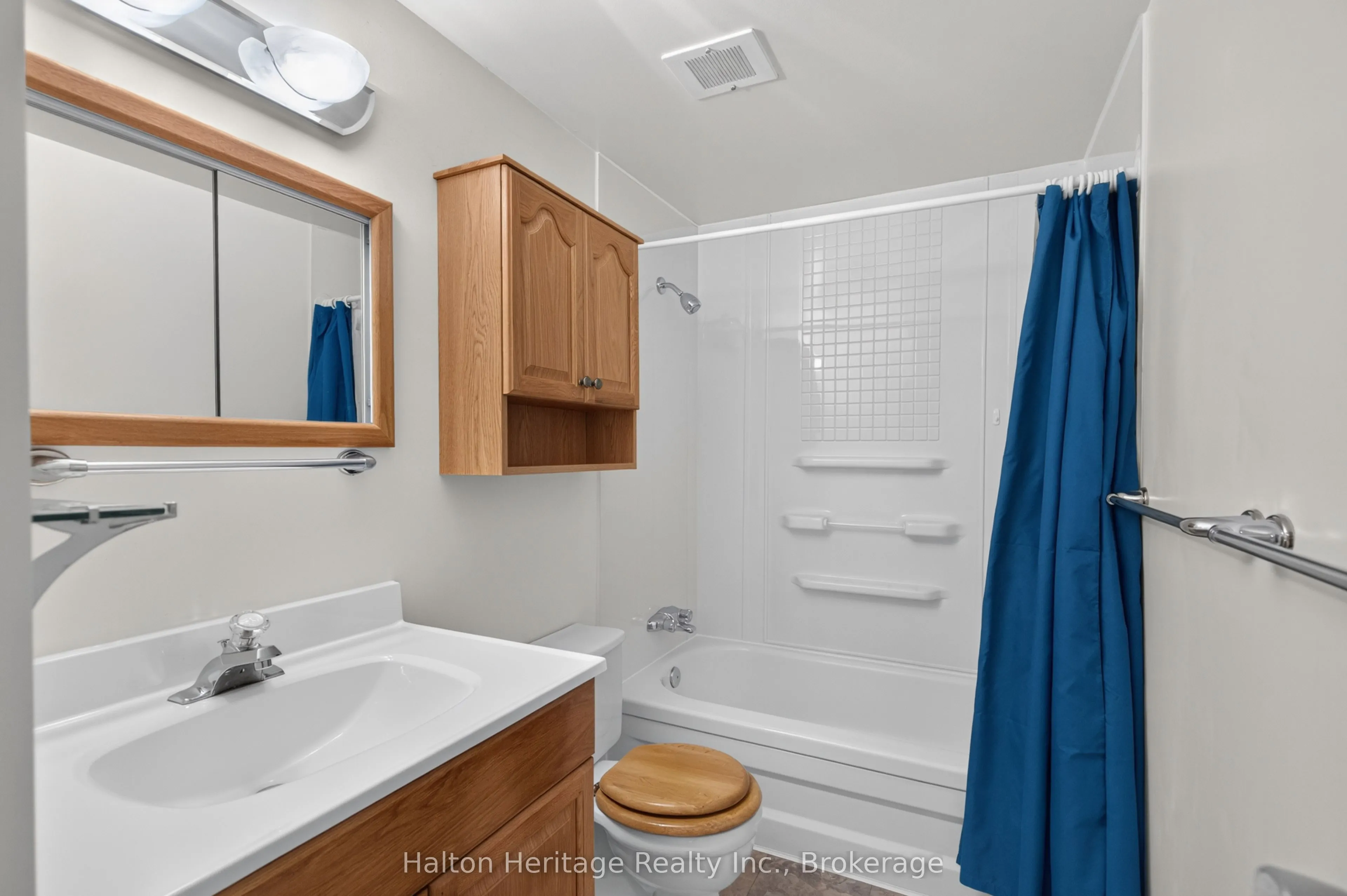 1556 Lancaster Drive #74