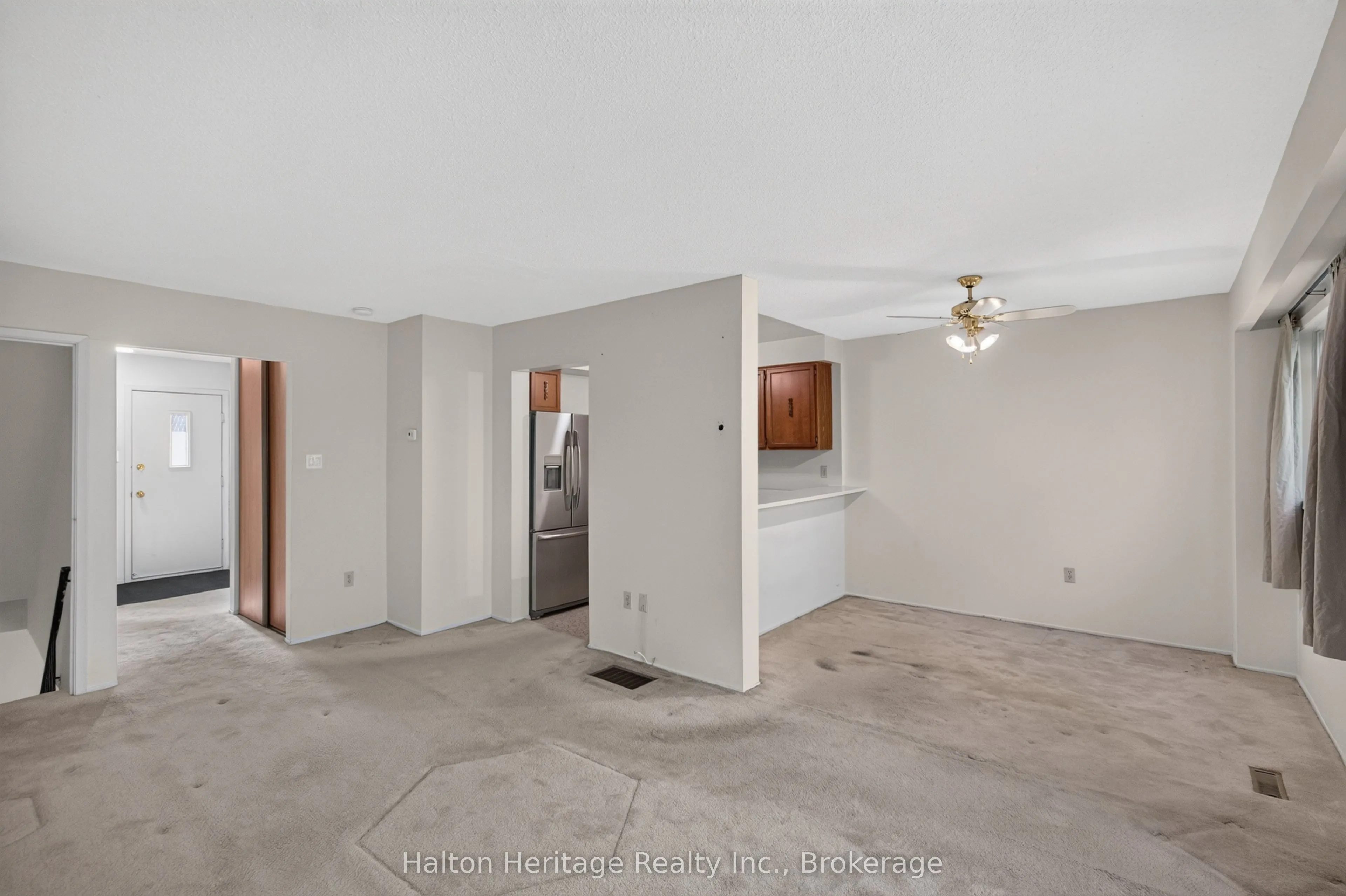 1556 Lancaster Drive #74