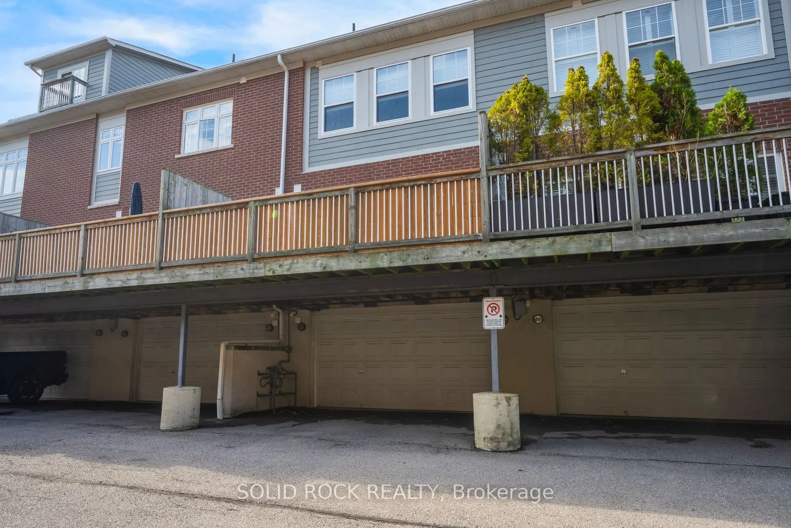 13 Compass Way #13
