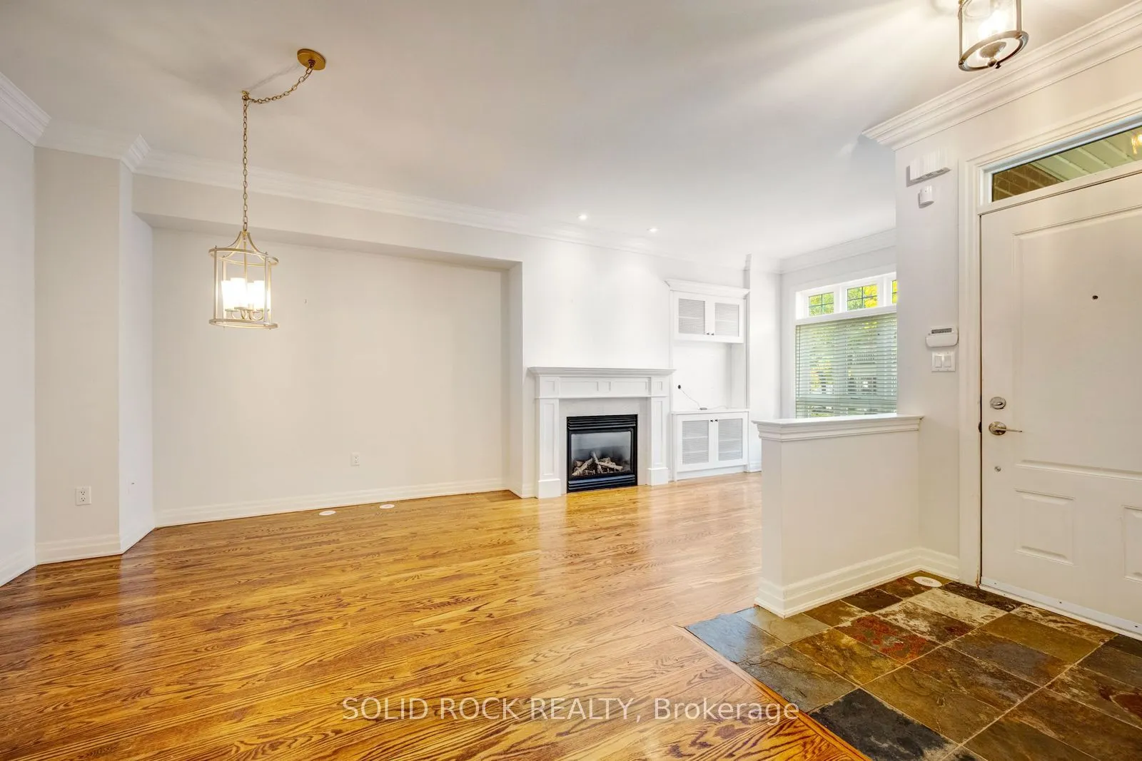 13 Compass Way #13