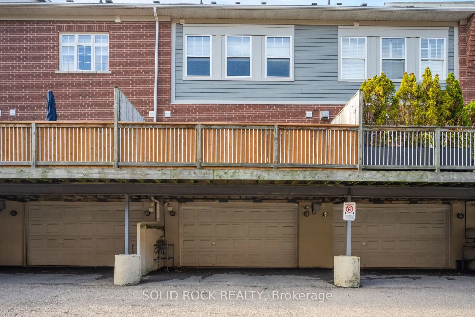 13 Compass Way #13
