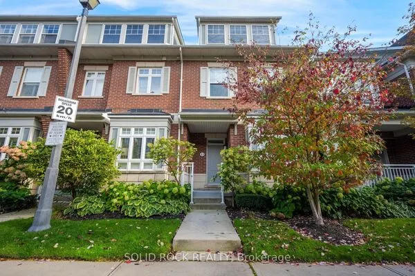 13 Compass Way