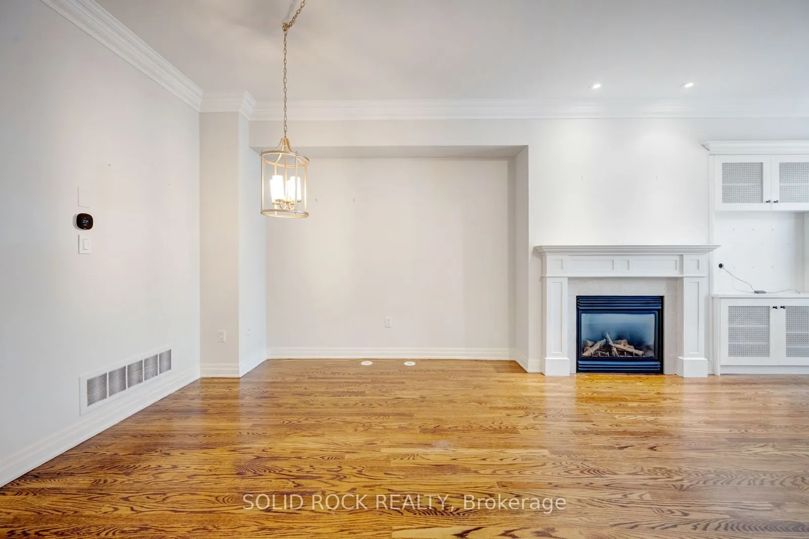 13 Compass Way #13