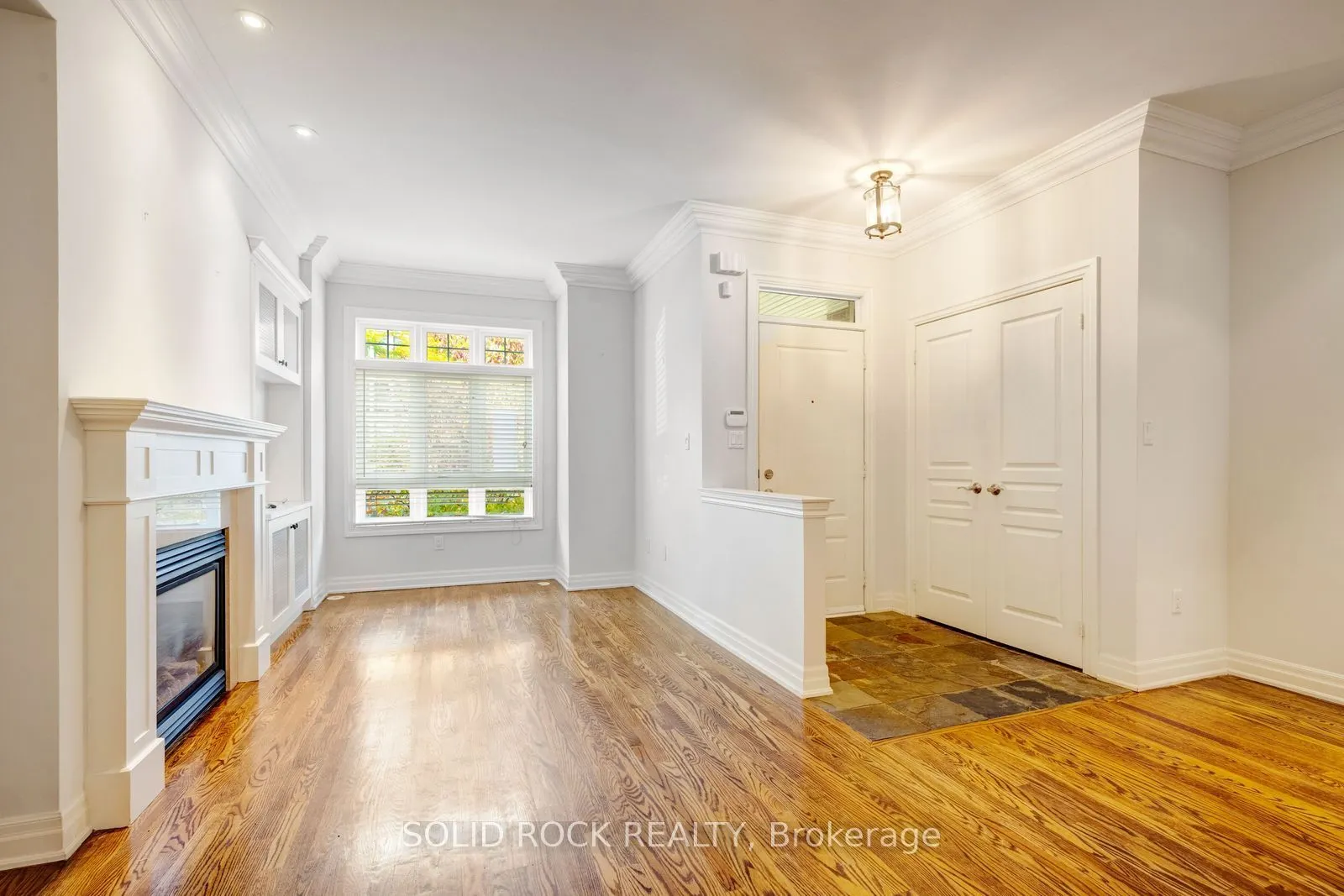 13 Compass Way #13