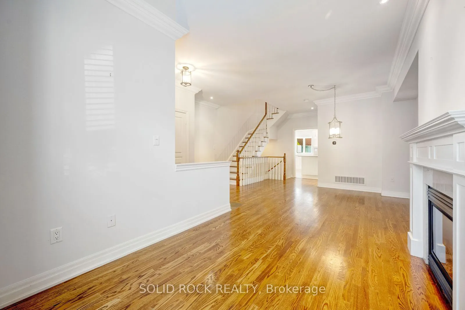 13 Compass Way #13
