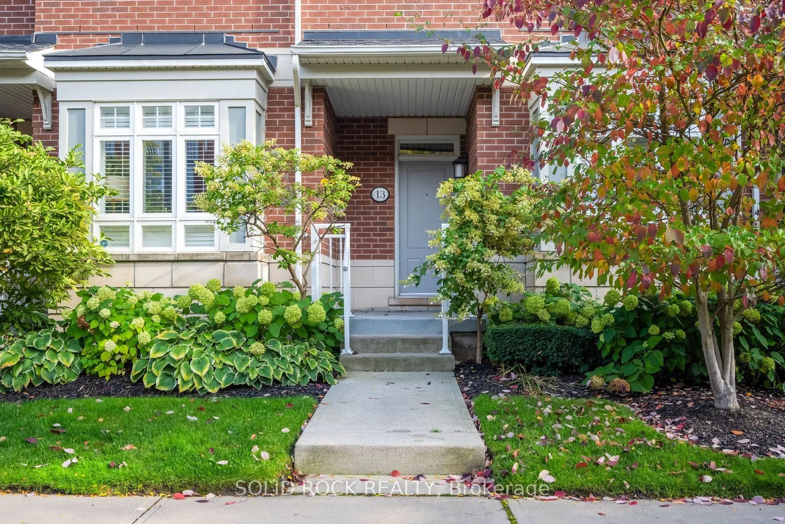 13 Compass Way #13