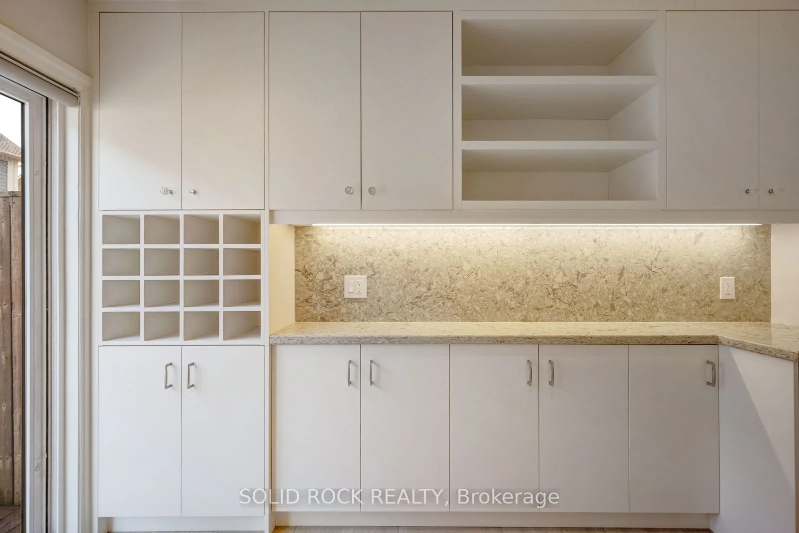 13 Compass Way #13