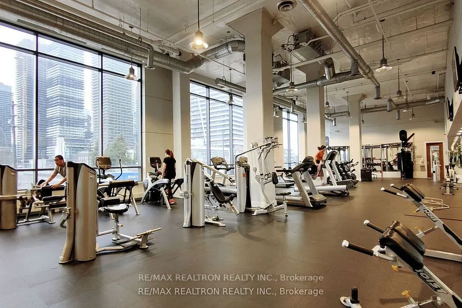 2212 Lake Shore Boulevard W #4205