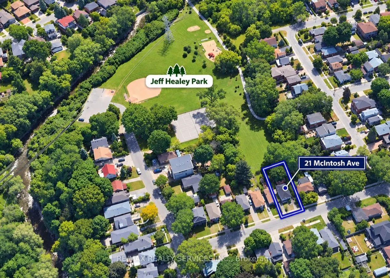 21 McIntosh Avenue