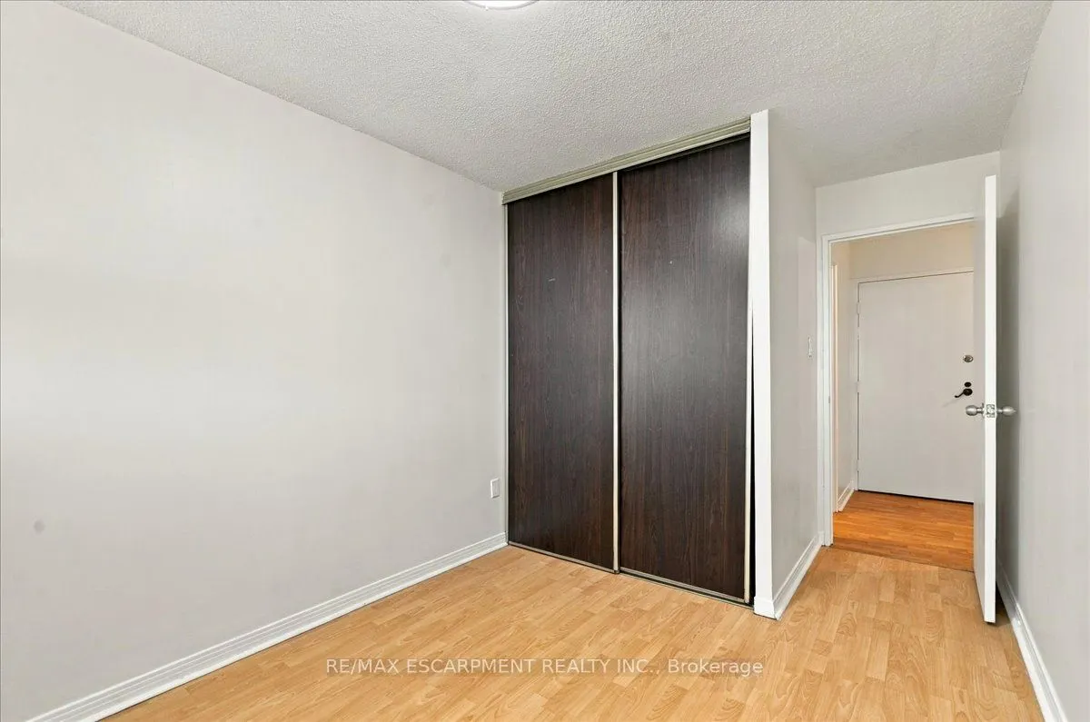 1300 Marlborough Court #322