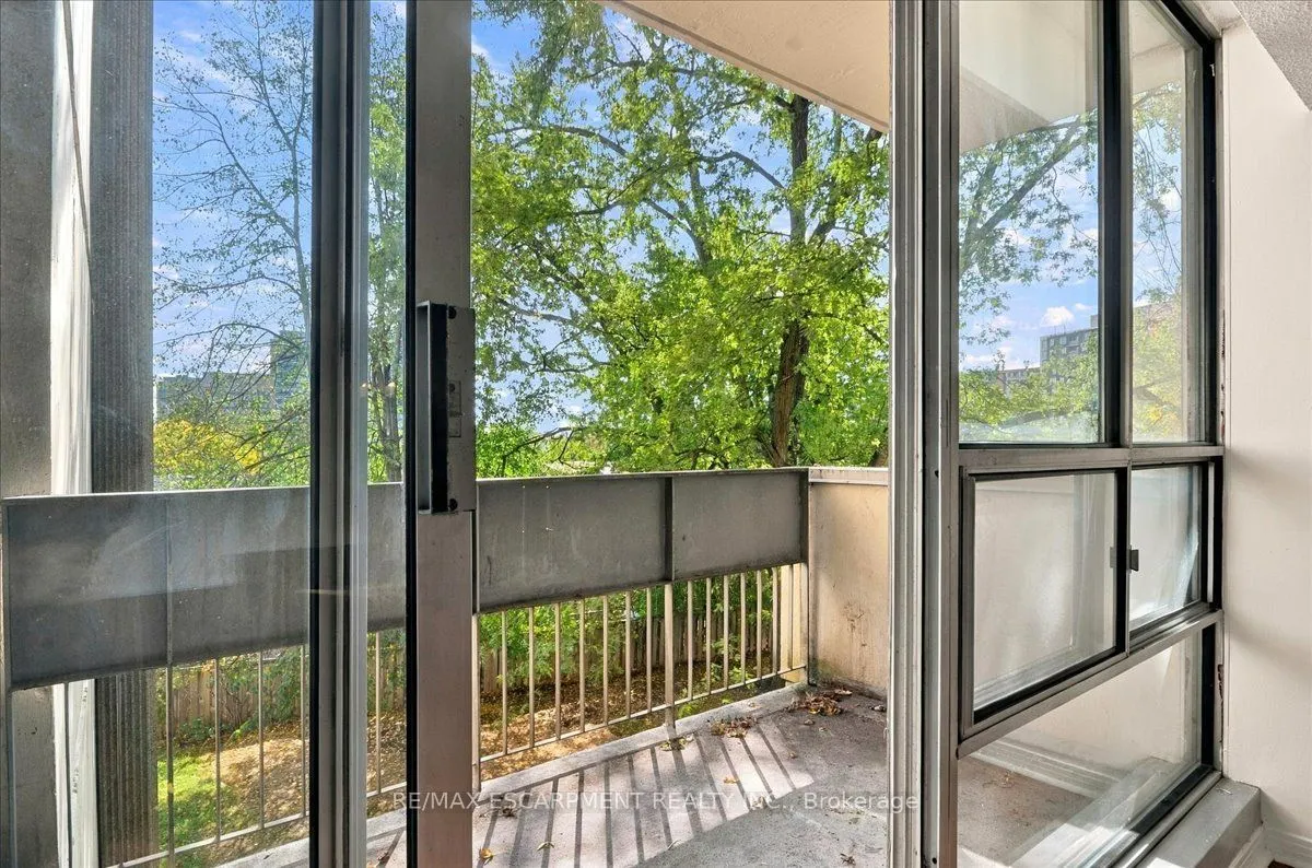 1300 Marlborough Court #322