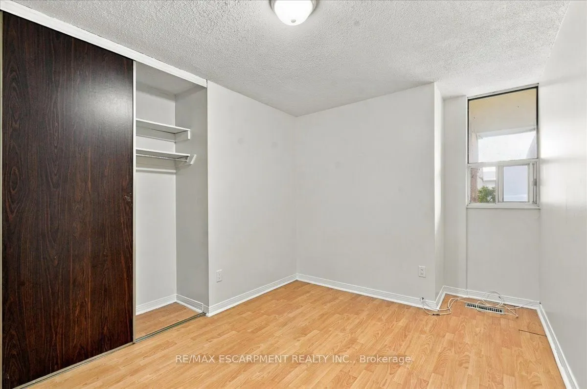 1300 Marlborough Court #322