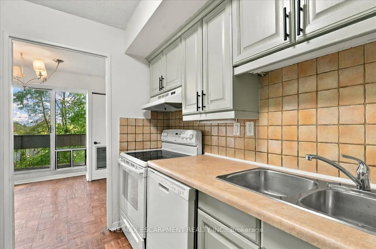 1300 Marlborough Court #322
