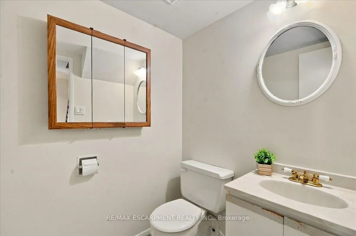 1300 Marlborough Court #322