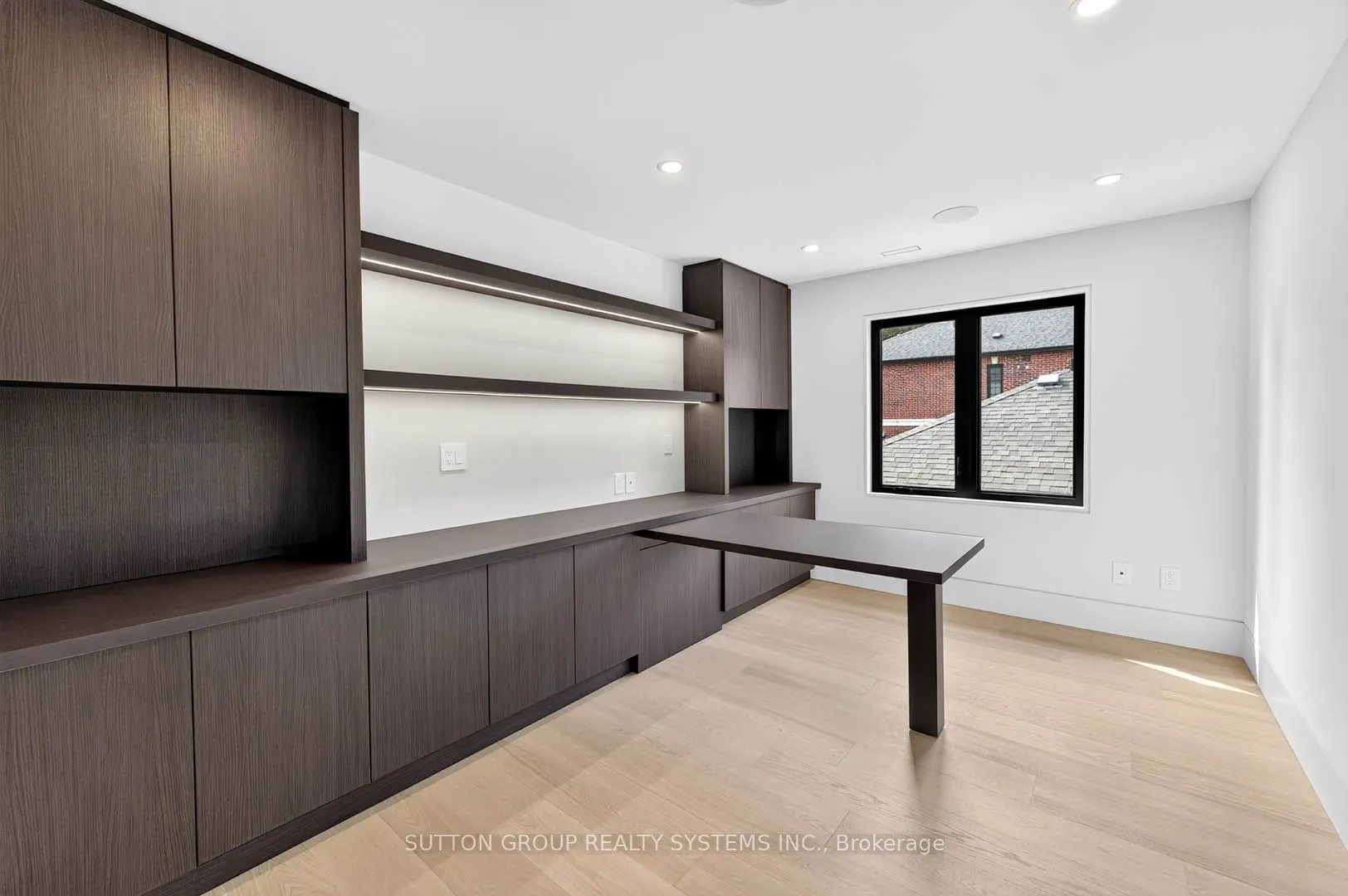 2052 Redan Drive