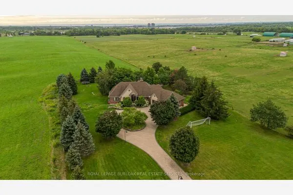 5200 2 Side Road