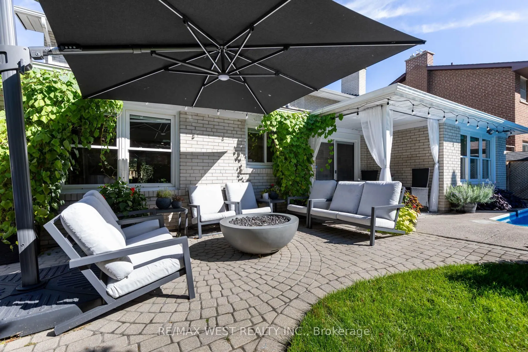 49 Winterton Drive